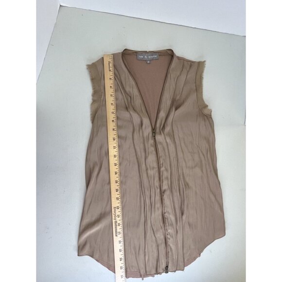 Lola & Sophie Frayed Sleeveless Zip-Up Blouse Size XS Tan Tank V-Neck - Picture 5 of 12